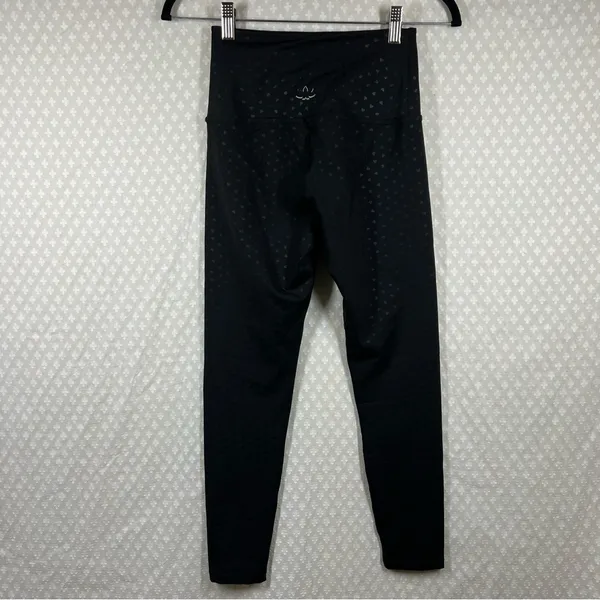 Beyond Yoga Black Heart Print Powershine High‎ Rise Leggings - Image 5
