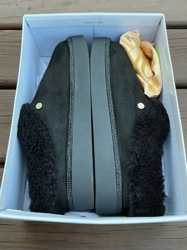 Joy Joy Faux shearling platform outdoor slippers NEW - Image 4