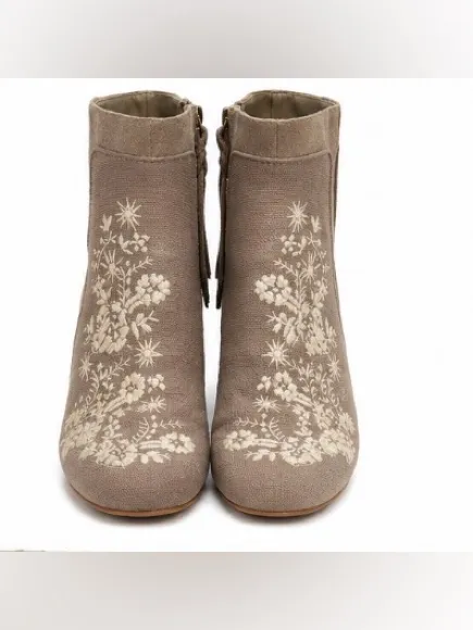 Tom’s Embroidered Floral Ankle Booties Taupe Suede Canvas Block Heel Size 9 - Image 2