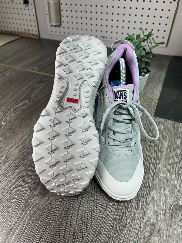 Vans MTE crosspath women sneakers sz10 - Image 6