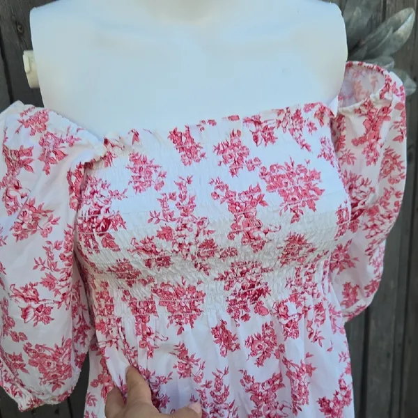 Bailey Harrison Floral Maxi Dress in Pink - Image 3