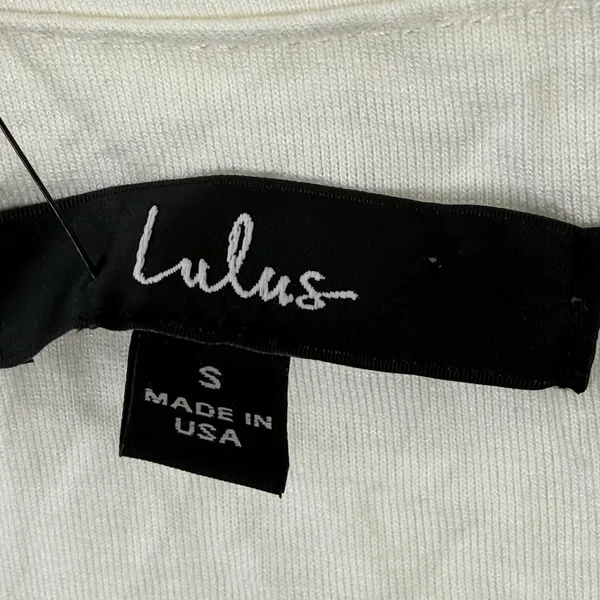 Lulus Womens V-Neck Crop Top Cream Ivory Sleeveless Stretch Knit Small 50003 NWT - Image 2