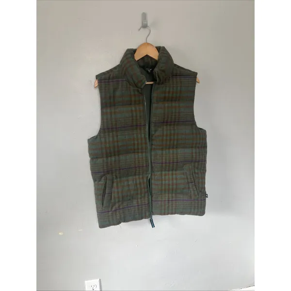 Houston White Adult Puffer Vest Plaid Red Sz Small NWT - Image 3