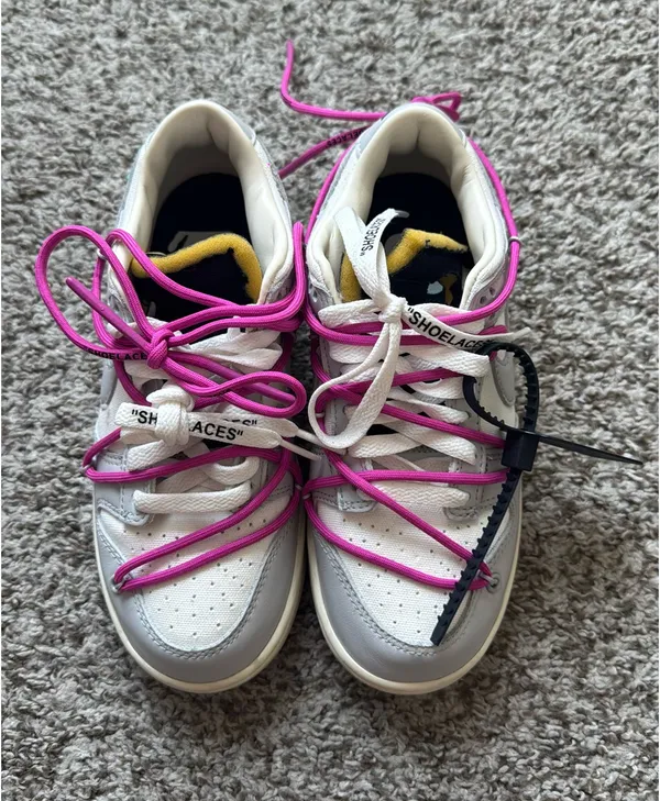 Off-White Nike Dunks - Image 4