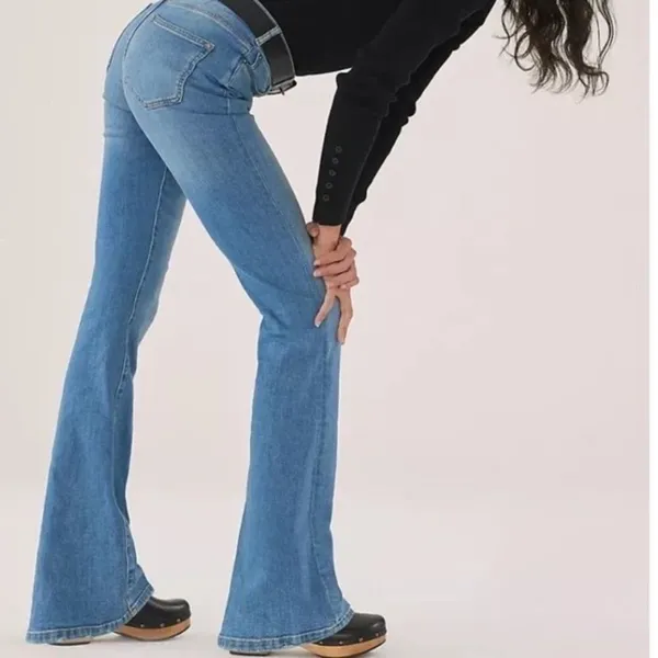 Anthropologie Pilcro Letterpress The Icon Flare Denim Jeans $148 High Rise NWT - Image 4