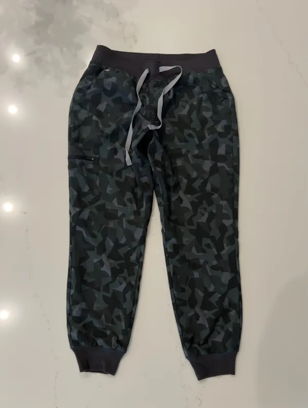 FIGS Jogger S/P - Image 2