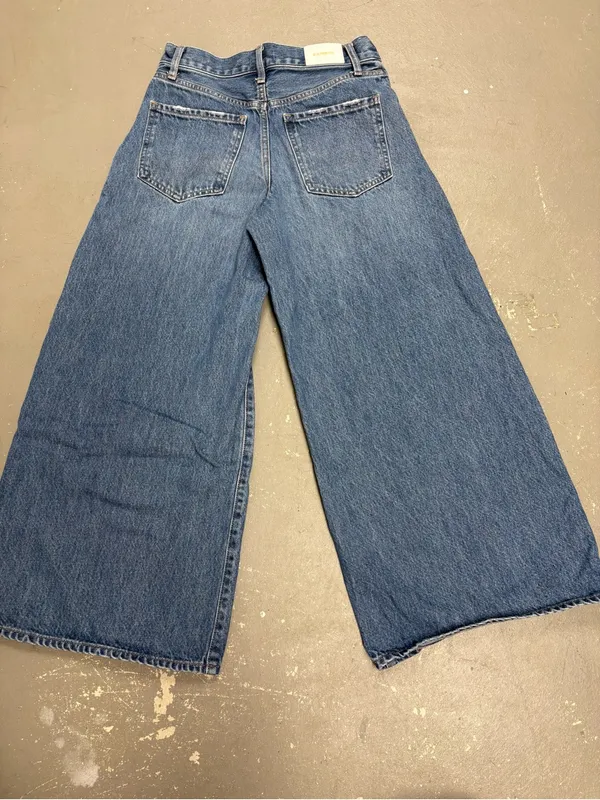 Express Distressed High Rise Wide Leg Crop Jeans Womens 2 Regular - Image 7
