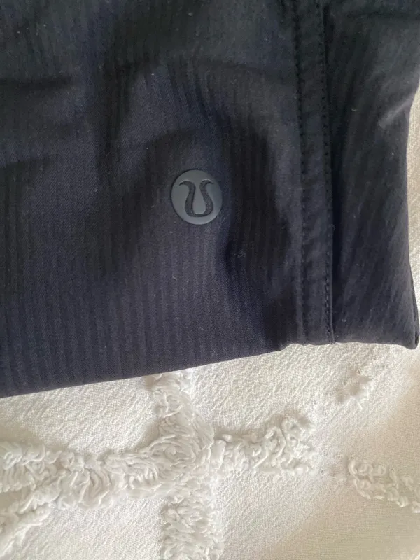Lululemon joggers - Image 8