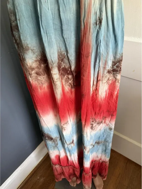Bohemian Tie-Dye Halter Maxi Dress with Smocked Bodice - Image 4