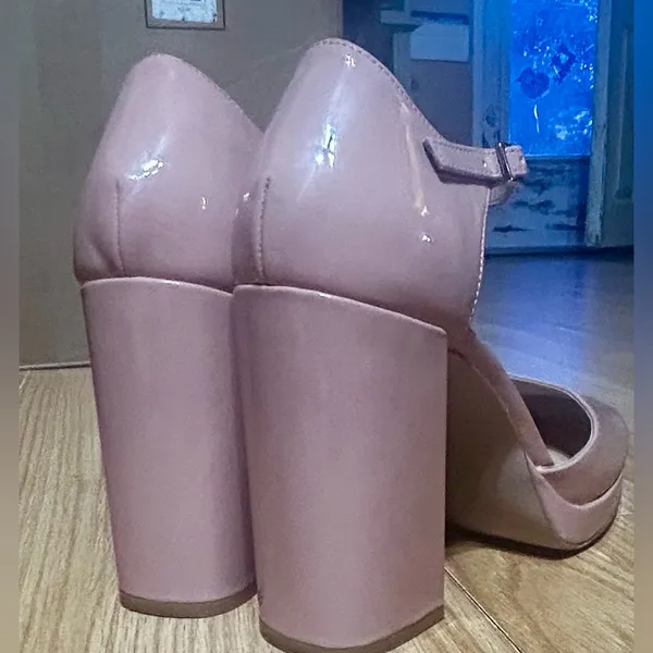 Women 9.5 blush pink Elegant chunky Platform Heels ‘Madden girl’ - Image 10