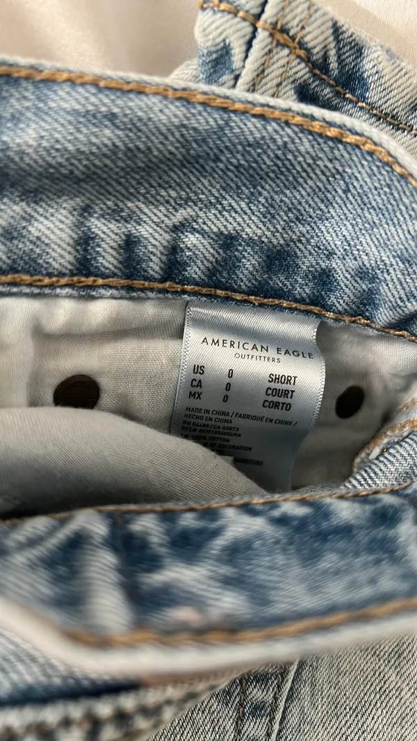 American Eagle high rise 90s boyfriend washed jeans - Image 3