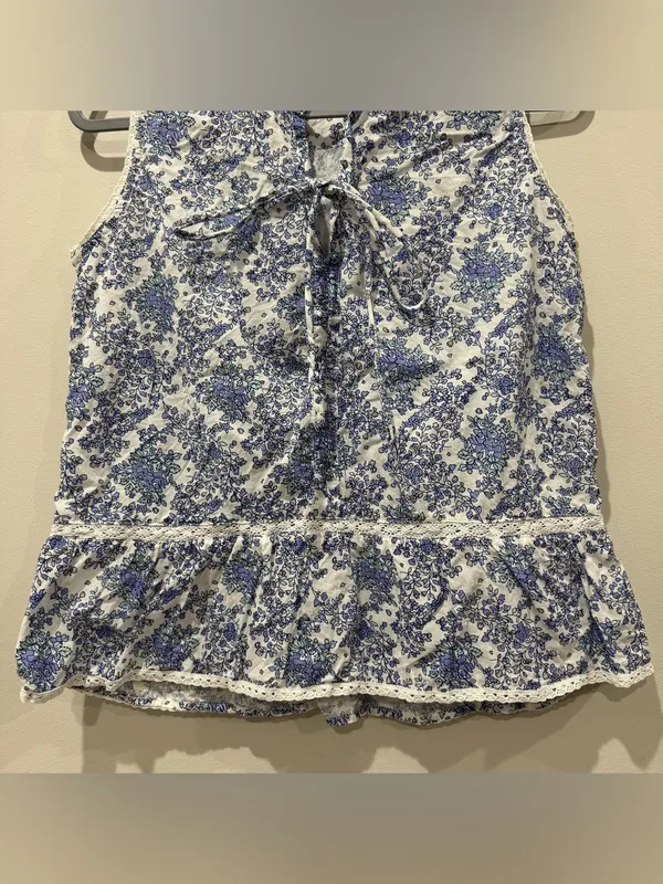 Kimberly Greene Sz Medium Cottagecore Floral Ruffle Lace Blouse Sleeveless - Image 2