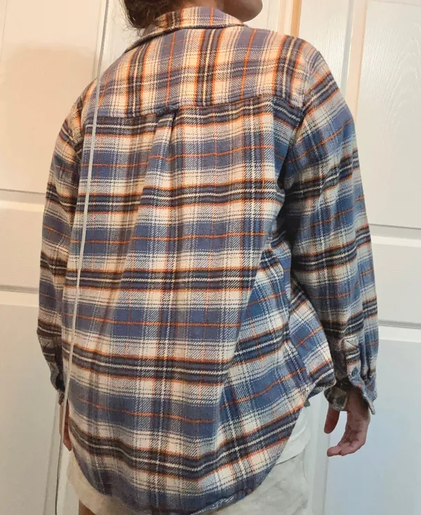 American Eagle Oversized Button Up Shirt - Image 4