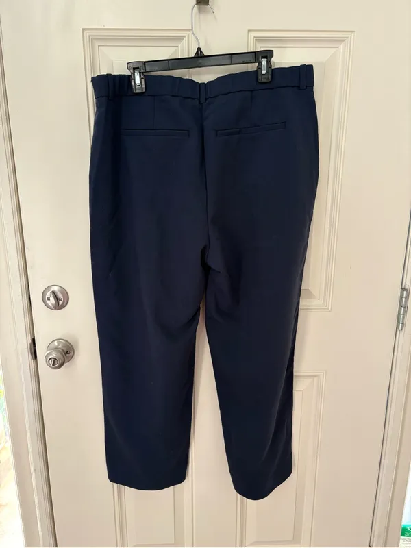 Abercrombie & Fitch Pleated Elastic Waist Dress Pants 33 Short - Image 4