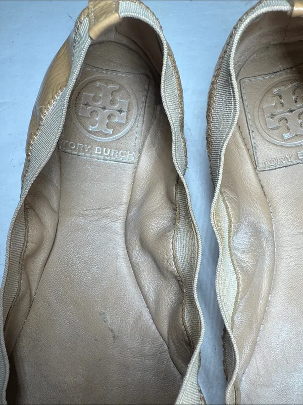 Tory Burch Tan Patent Leather Caroline ballet flats 6.5 neutral casual office - Image 12