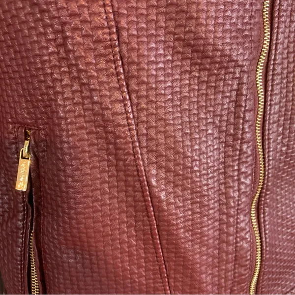 Calvin Klein Burgundy Textured Faux Leather Jacket (M) - Image 9