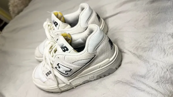 Unisex New Balance 550 PRB White Reflection size Women 7 - Men’s 5.5 - Image 4