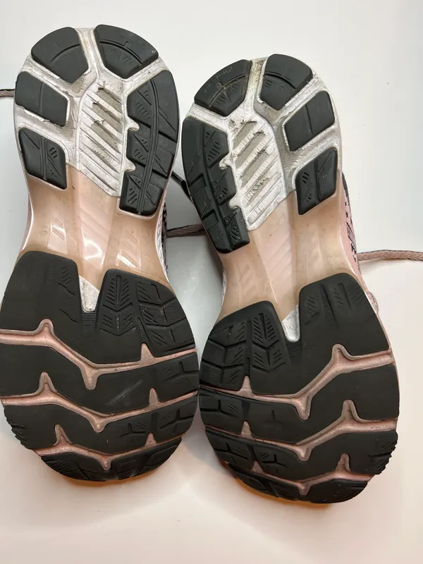 ASICS Gel Kayano 27 Black/Ginger Peach WMNS Size 7.5 - Image 5