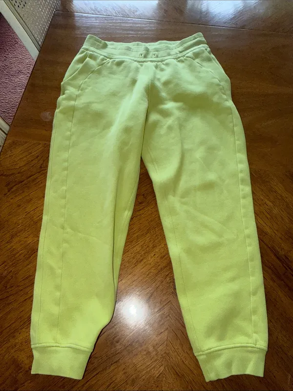 Lululemon Scuba Joggers - Image 3