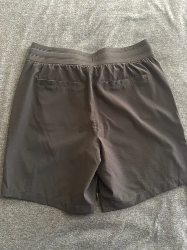 GAP Fit Black Athletic Shorts - Image 4