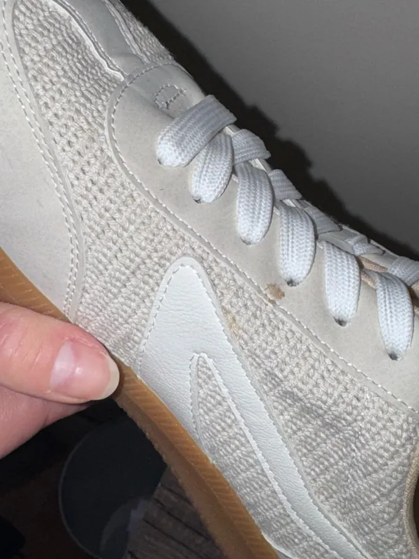 DV by Dolce Vita | ‘Quantum’ Cream Casual Sneakers - Image 10