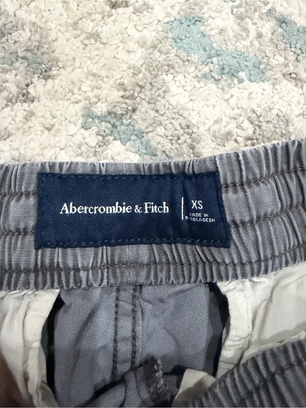 Abercrombie & Fitch 100% Cotton Charcoal Shorts XS Elastic Waist - Image 3