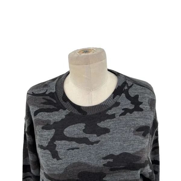 Rails Ramona Sweatshirt Iron Camo Print‎ Gray Black Long Sleeve Size XS - Image 5