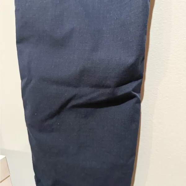 Carhartt women’s Dark Blue Cargo Pants - Image 12