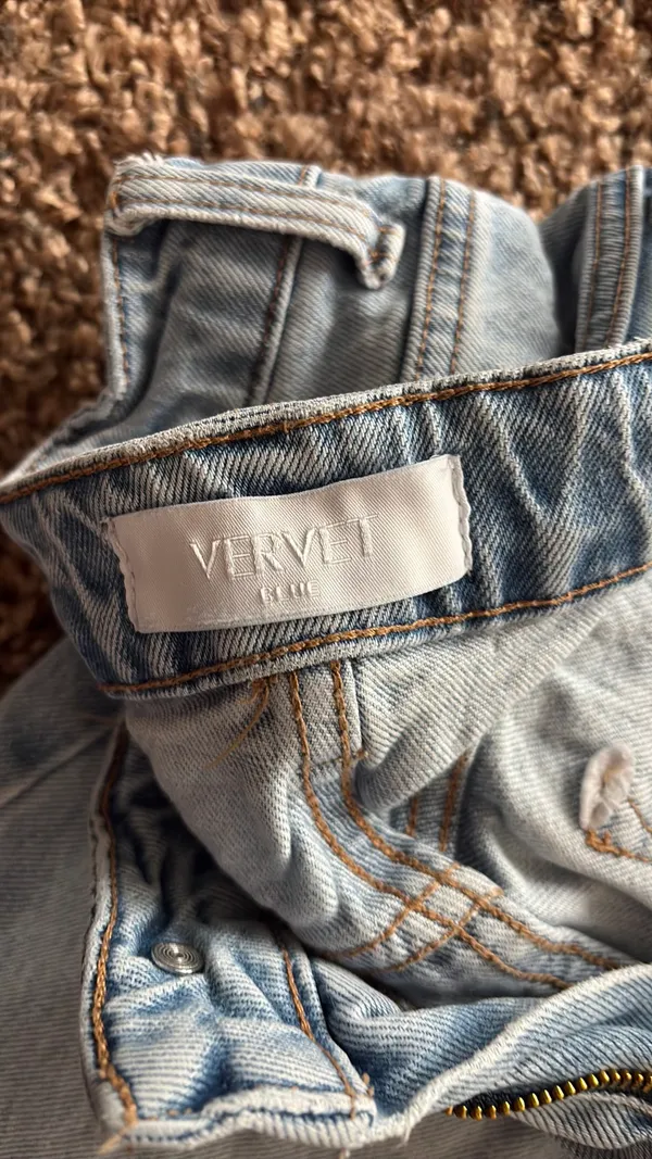 Vervet Jeans - Image 2