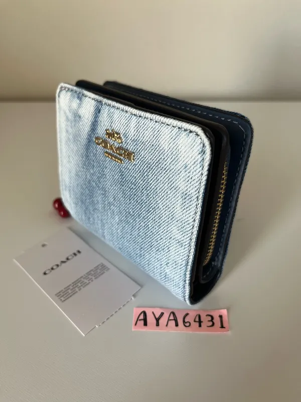 Coach Wallet - Image 3