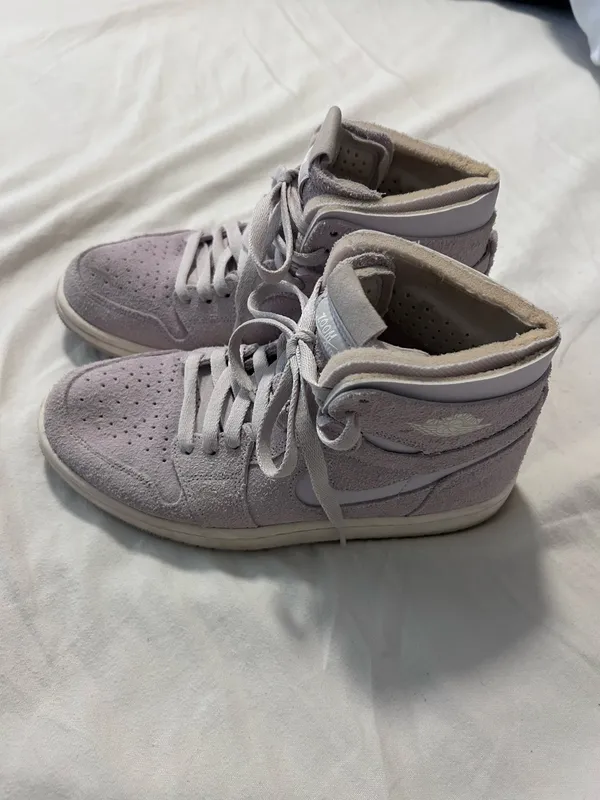 Air Jordan - Image 2