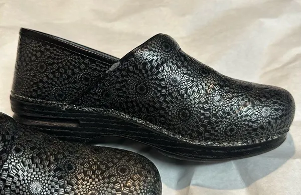 Dansko Black Mules Comfortable Clogs - Image 7