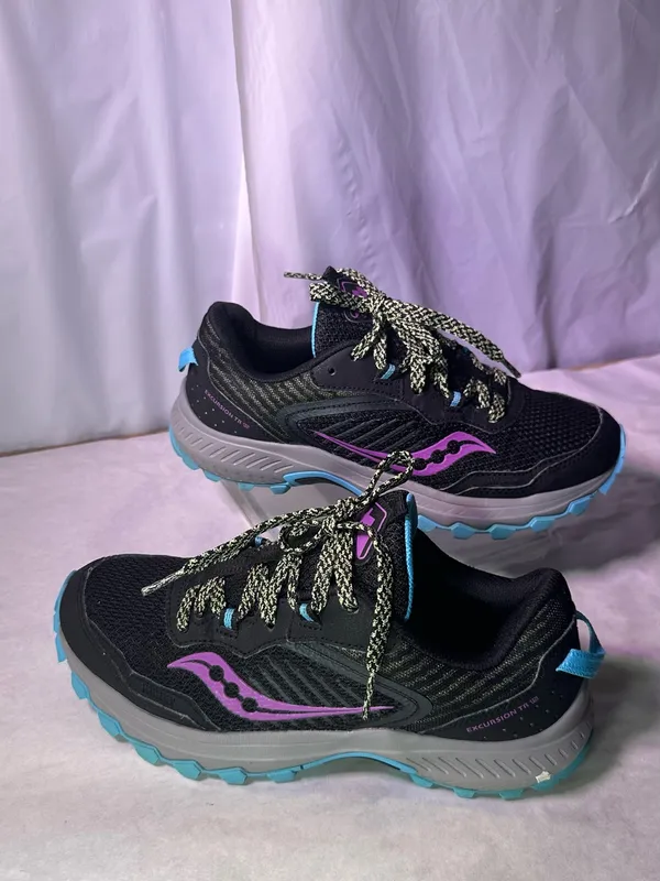 Saucony Women's Black/Purple/Blue Trail Running Shoe - Image 2