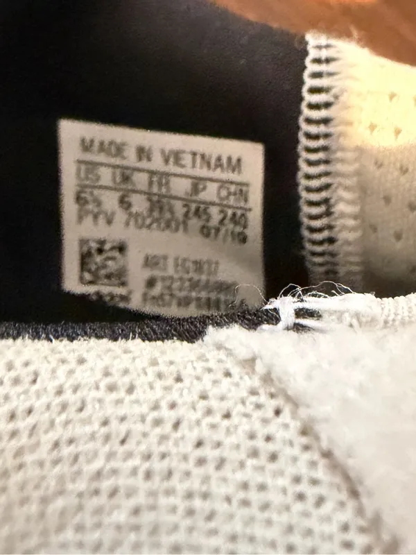 Adidas Solar HU x “Human Made” Love sneakers. White w/ Red “Human Made” Heart. - Image 9