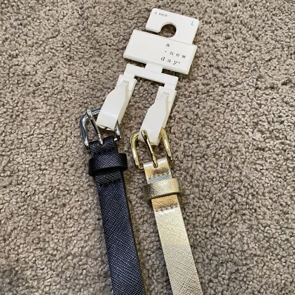 Women’s Belts 2 Pack 1 Black wSilver Buckle & 1 Gold/Silver wGold Buckle L NWT - Image 2
