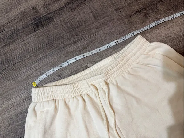 VICTORIA’S SECRET PINK Fleece Rolled Hem Short in Winter White Wanted Bling - Image 7