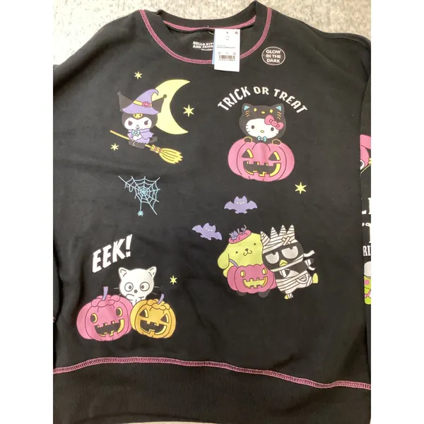 Hello Kitty and Friends Halloween Glow in the Dark Sweatshirt XS Black NWT‎ - Image 4