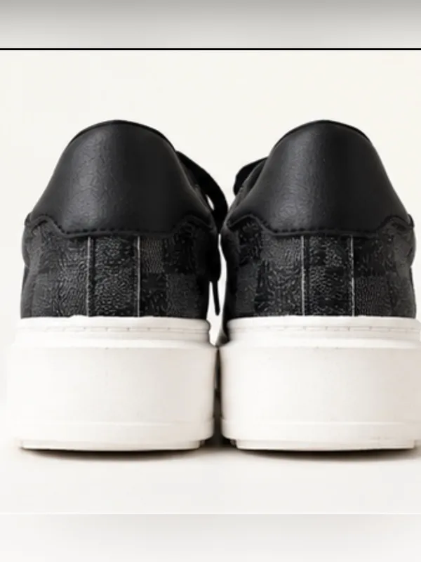 Steve Madden Black Checkered Sneaker size 9.5 TTS New with Box - Image 3