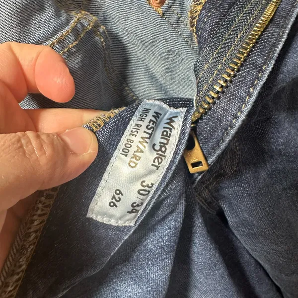 Wrangler Women's Straight Leg Jeans - Indigo Blue - Image 3