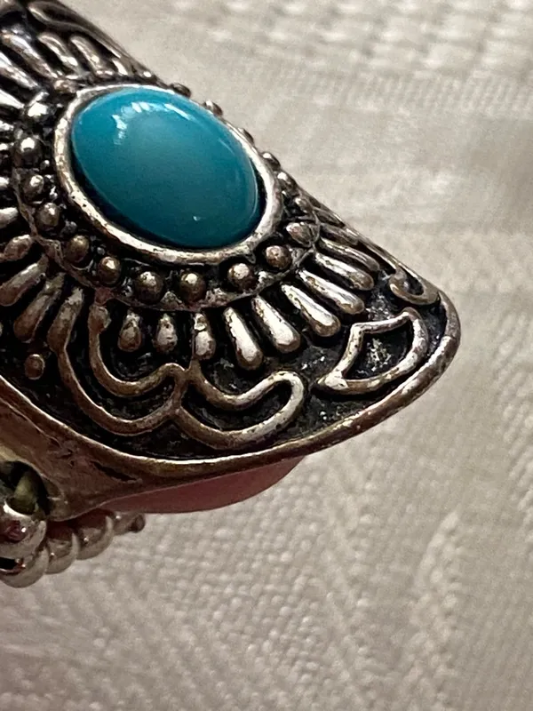 Womens Finger Ring Silver Tone Faux Turquoise Stone Metal Elastic Back Western - Image 4