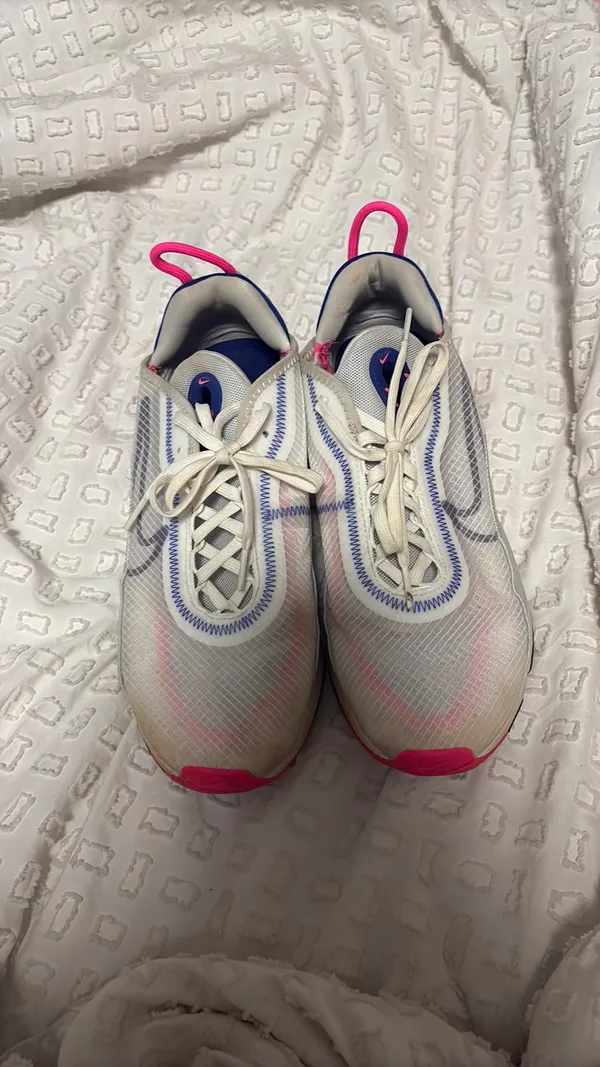 Nike Shoes - Image 3