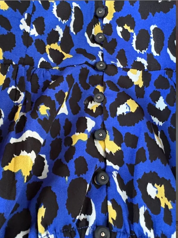 NWT RAHI Chloe Puff Shoulder Blue Animal Print Crop Top Size XS - Image 5