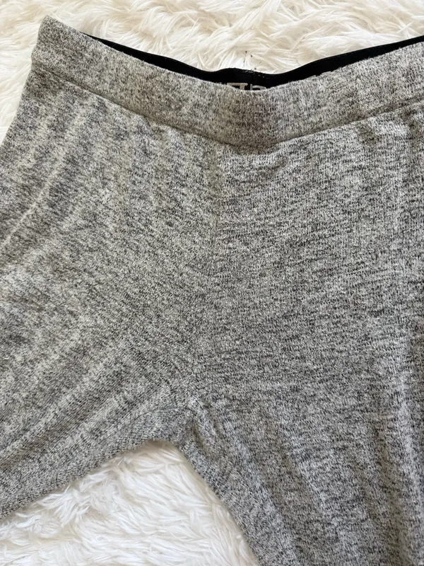 American Eagle lightweight joggers  - Image 2