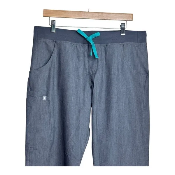Figs women‎ graphite kade cargo scrubs large - Image 3
