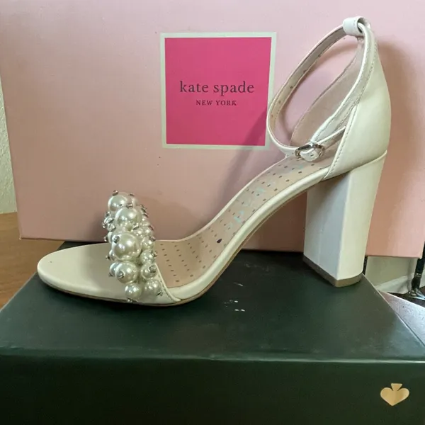 Kate Spade NIB Rosa Pearly Stud Ankle-strap Block Heels Ivory Parchment Size 6.5 - Image 3