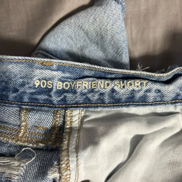 American Eagle 90s Boyfriend Distressed 100% Cotton Jean Shorts Size 0 - Image 5