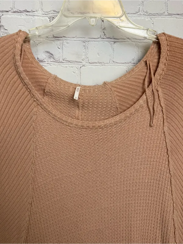 Urban Outfitters hi lo textured boho oversized top size XS muted pink festival - Image 3