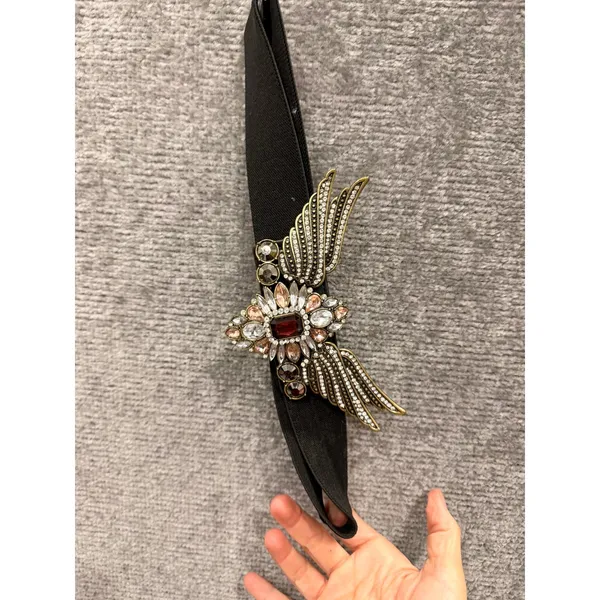 Vintage Women Cinch Belt One Size Black Wing Buckle Rhinestone Red Gem Elastic - Image 3
