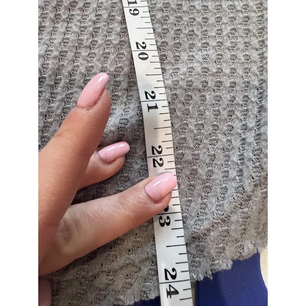 Out From Under Urban Outfitters Grey Waffle‎ Knit Button Front Long Sleeve Top M - Image 7