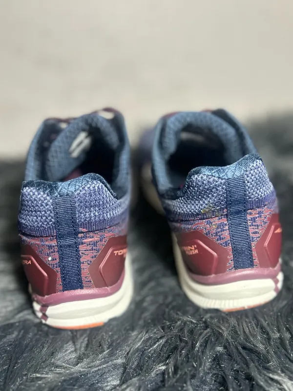Altra Torin 4 Plush Road-Running Sneakers Navy Size 9 - Image 7